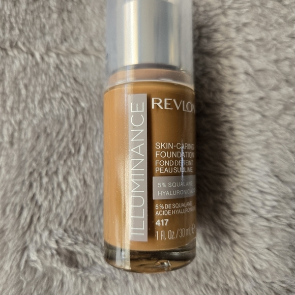 Revlon Illuminance Skin-Caring foundation 417 5% Squalame Hyaluronic Acid - Picture 2 of 4